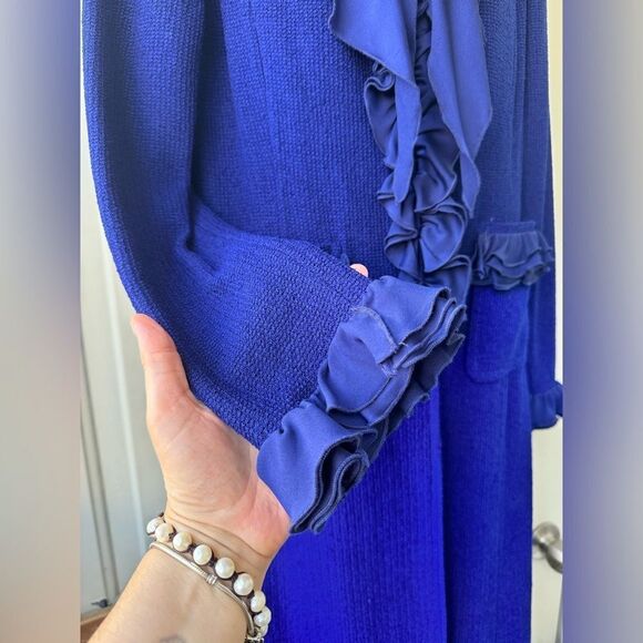 St.John 2-piece Suite Sapphire Blue Wool Blend Knit Duster,Silk Ruffle and Pants - Picture 3 of 16